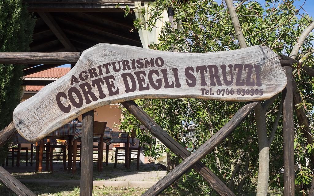 B&B Corte Degli Struzzi Пеша Романа Екстериор снимка